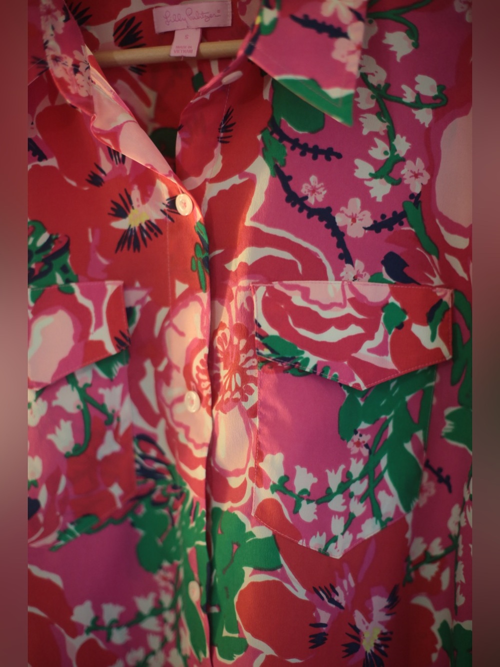 Lilly Pulitzer Women's Pink Floral Button Front Blouse Top Long Sleeve Size S - Picture 4 of 8